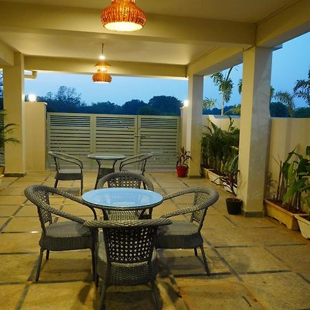 Hotel Urban Sleep Airport Zone Shamshabad Bagian luar foto