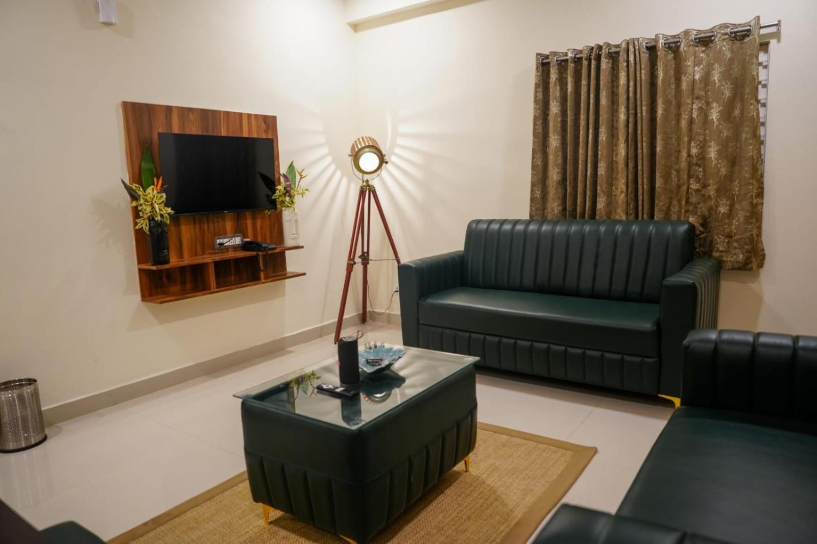 Hotel Urban Sleep Airport Zone Shamshabad Bagian luar foto